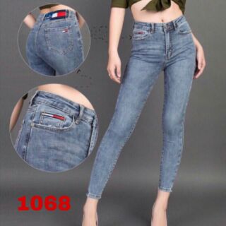 Quần jeans nữ mẫu mới