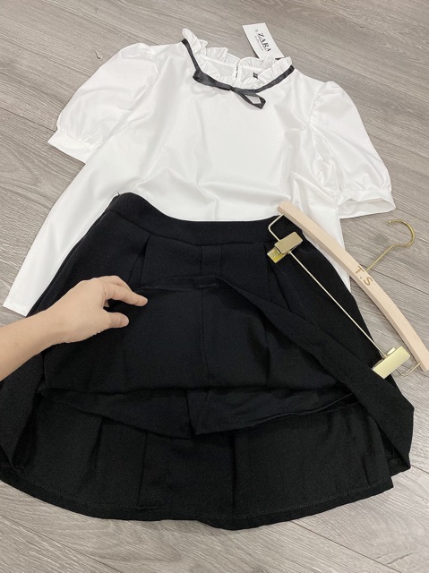 Set áo sơ mi kết hợp chân váy xoè cúc nữ hot | BigBuy360 - bigbuy360.vn