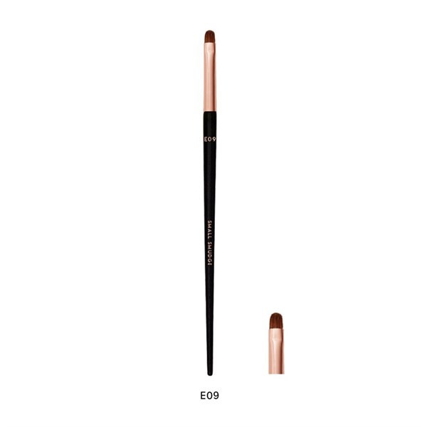 CỌ NHẤN ĐUÔI MẮT VACOSI SMUDGE PRO BRUSH - E09