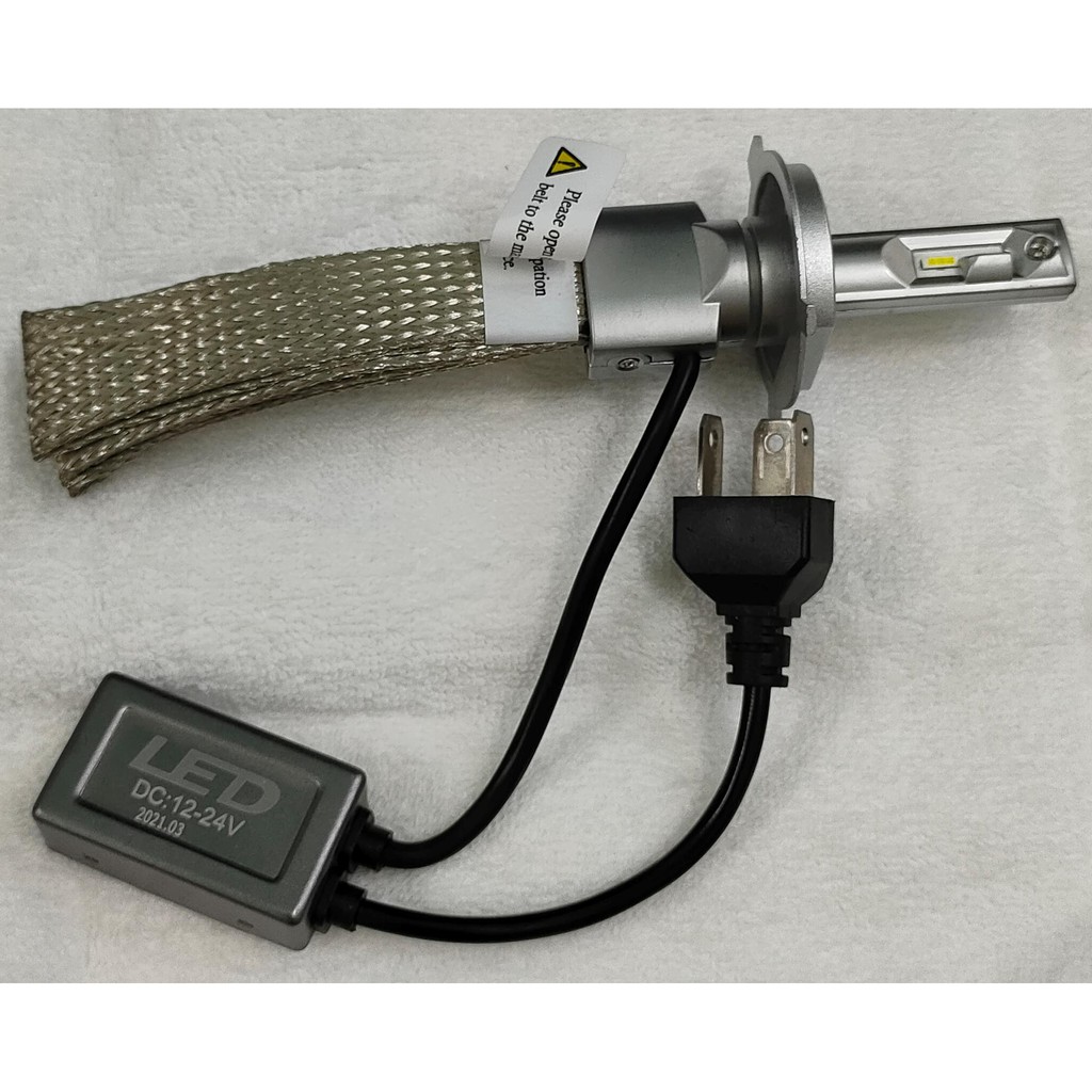 Đèn LED H1,H3,H4,H7,H8,H11,9005,9006 đuôi đồng đèn Trắng , giá 1 cặp