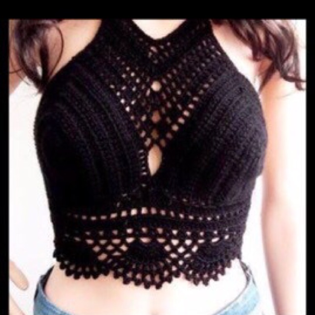 Bikini áo móc len