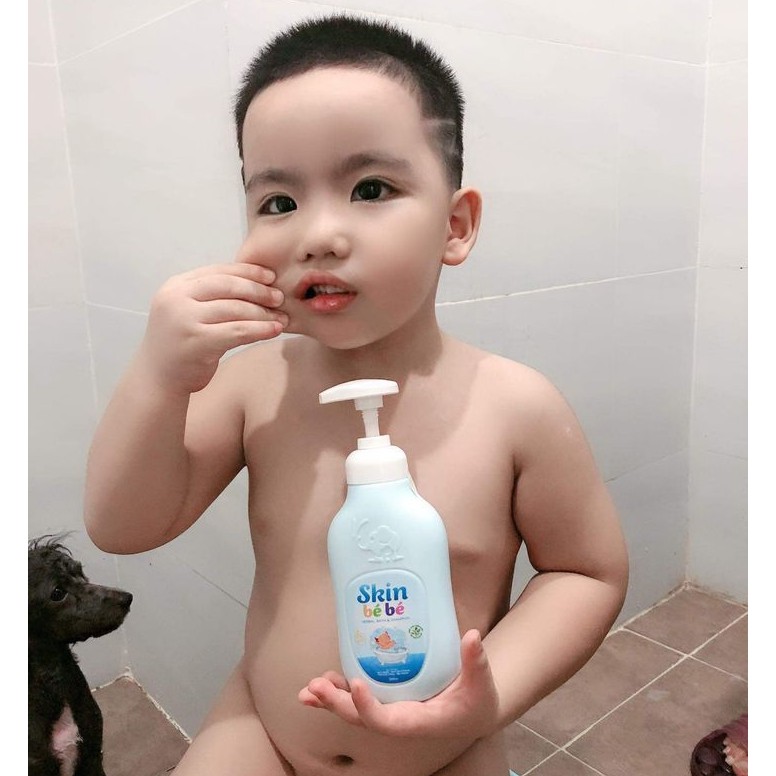 Sữa tắm gội trẻ em Skin Bé Bé, sữa tắm thảo dược bổ sung vitamin làm mềm da bé