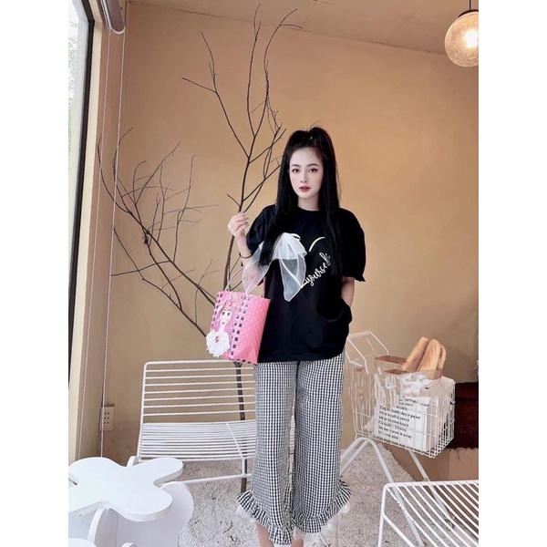 SET ÁO THUN ĐEN TIM BÈO NƠ MIX QUẦN SUÔNG CARO BÈO