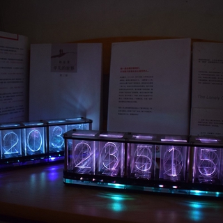 Đồng Hồ Điện Tử Có Đèn Led Đa Sắc