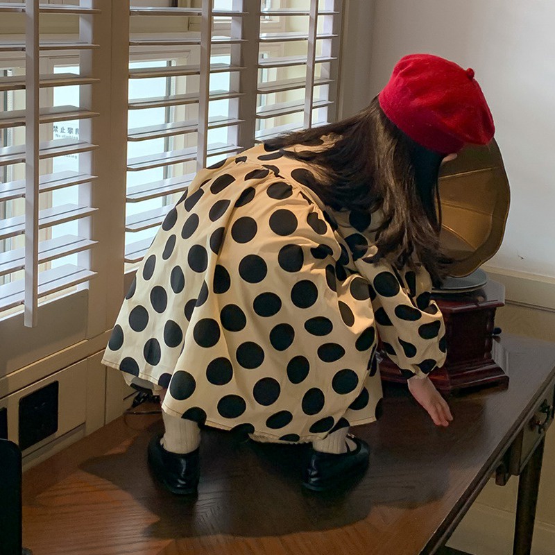 Đầm Công Chúa Tay Dài Cổ Đứng Cài Khóa Họa Tiết Chấm Bi Kiểu Hàn Quốc Thời Trang Mùa Thu Cho Bé