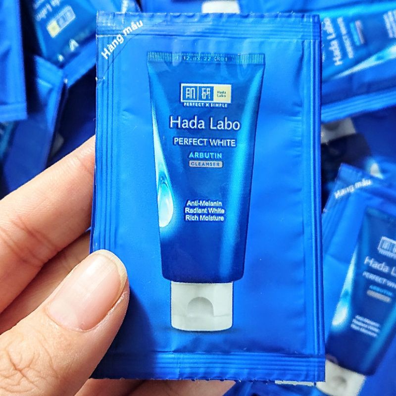 Kem rửa mặt Hadalabo gói 3g