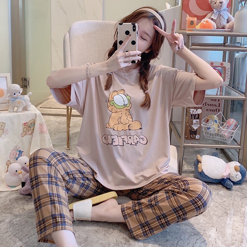 Bộ ngủ pijama nữ ngắn tay quần kẻ nhiều màu | BigBuy360 - bigbuy360.vn
