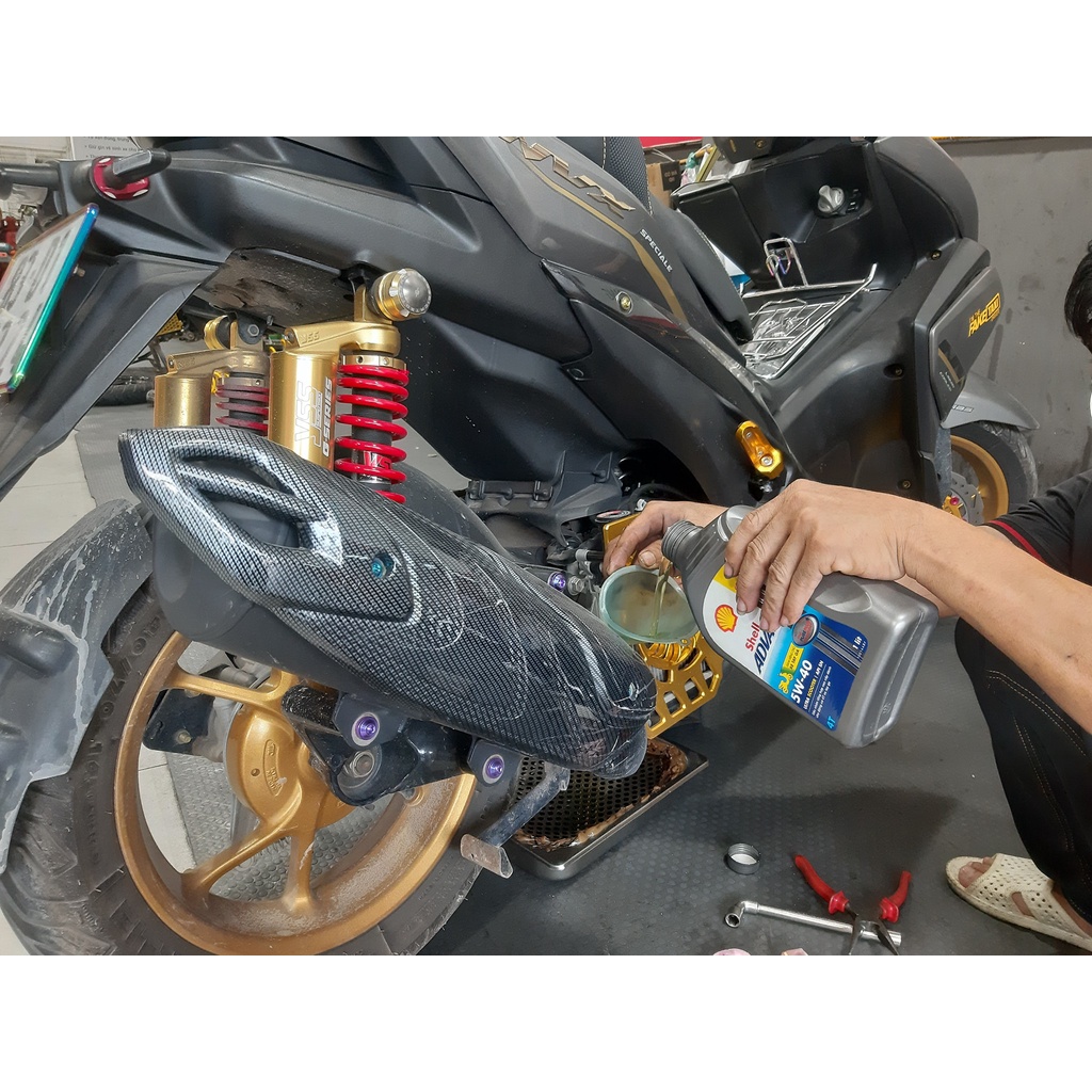 Nhớt Shell Advance Ultra Scooter 5W40 1L