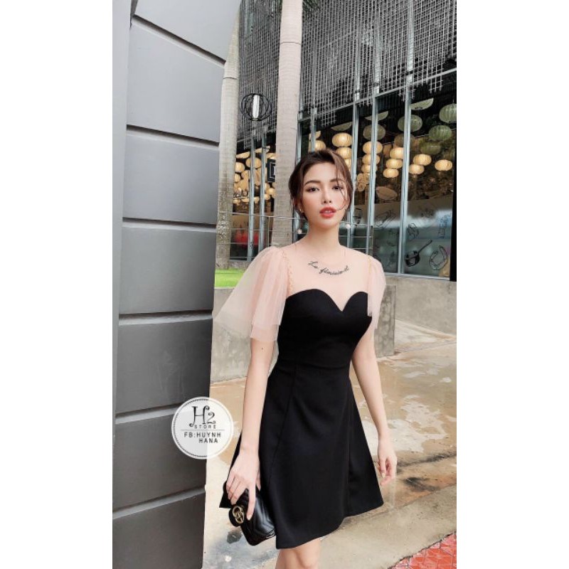 Đầm xòe phối lưới bi thêu chữ sang chảnh