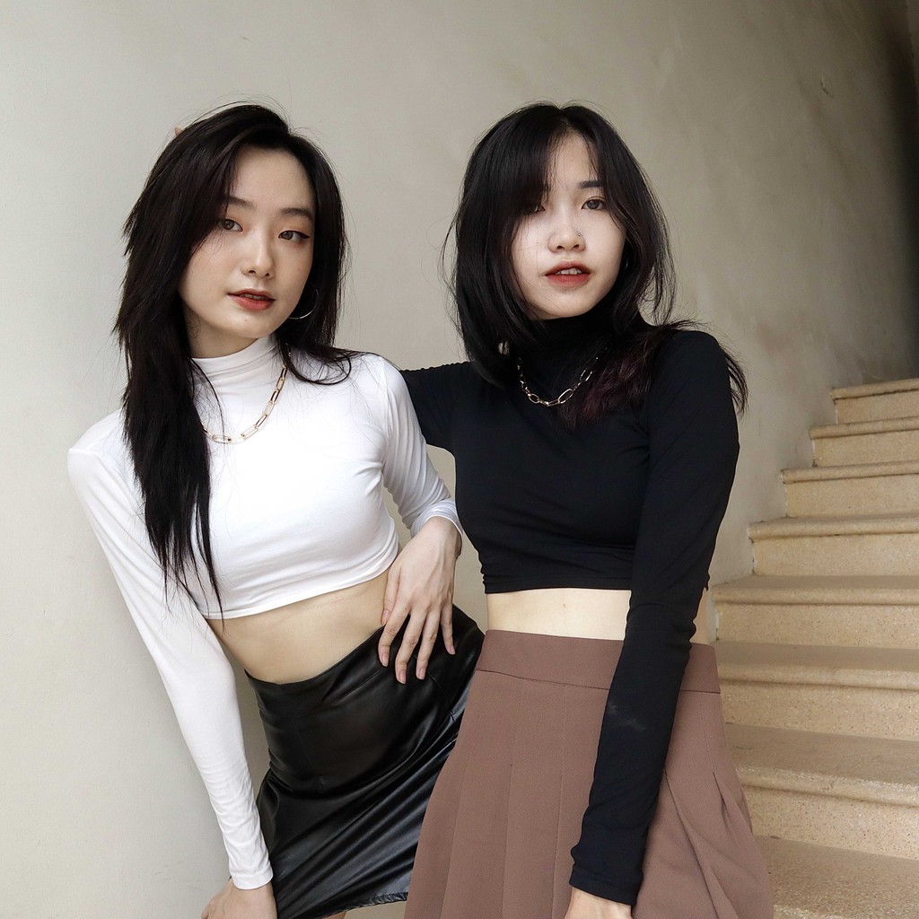 [KÈM VÒNG CỔ] Áo croptop bó dài tay đen/trắng IN2000CLOTHING