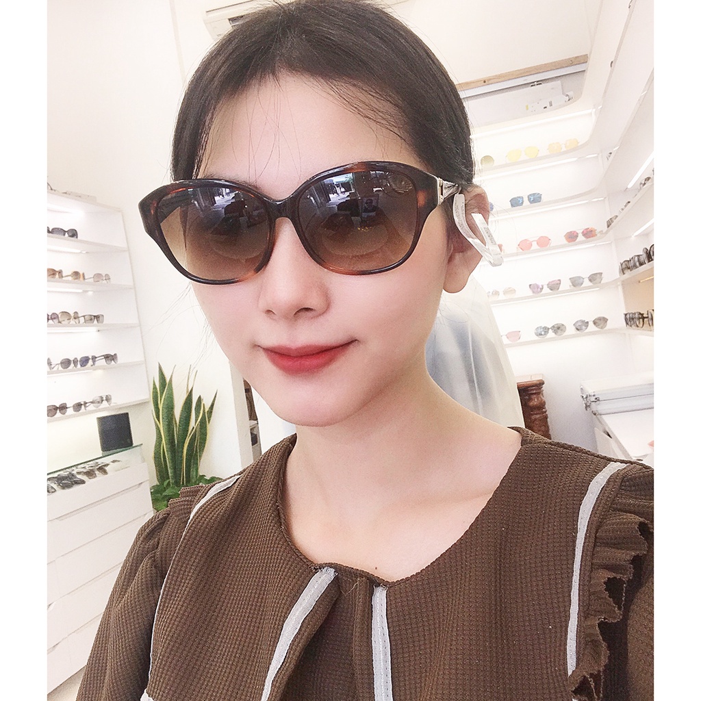 Kính mát thời trang Salvatore Ferragamo SF741SRA (57-15-120) chính hãng