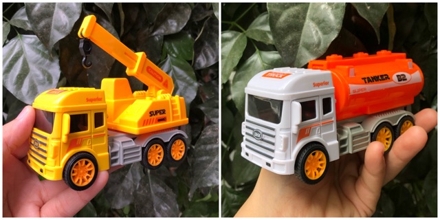 Xe mô hình chạy đà Robocar Poli, xe công trình