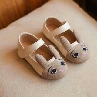 Giày thỏ đáng yêu cho bé gái