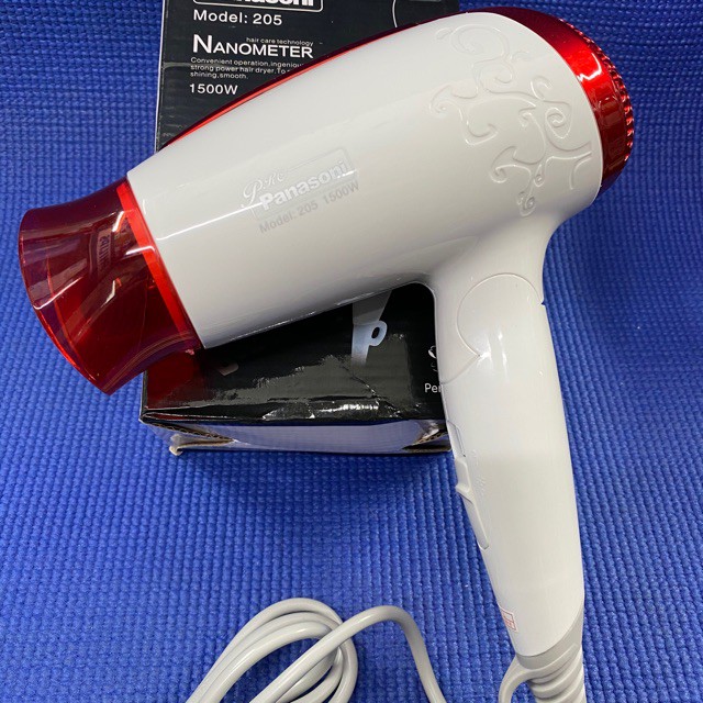 Máy sấy tóc Panasonic 205 1500W - Chất liệu nhựa cách điện