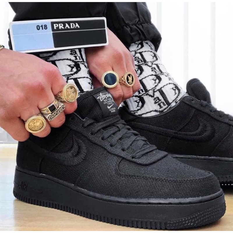 GIÀY THỂ THAO AF1 STUSY FULL BLACK VẢI LAI AU