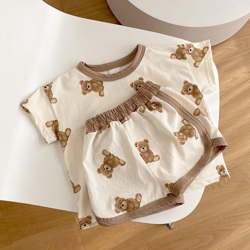 Bộ Áo Thun Ngắn Tay + Quần Short Thoáng Khí Họa Tiết Hoạt Hình Xinh Xắn Theo Phong Cách Hàn Quốc