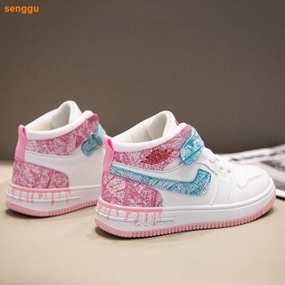 Giày sneaker cổ cao cho bé