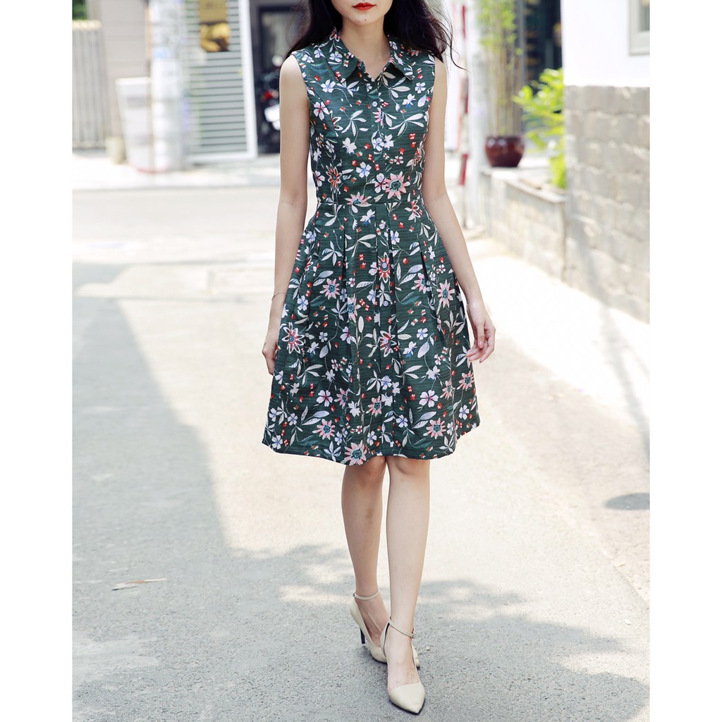 Đầm DKNY cổ sơmi dáng xòe
