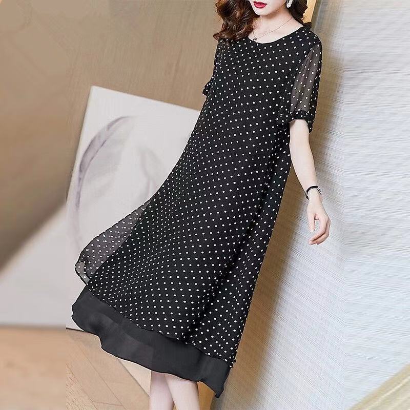 Đầm Midi tay ngắn cổ tròn hoạ tiết chấm bi