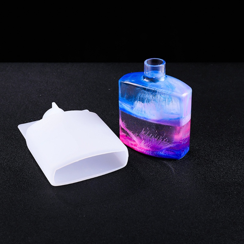 Khuôn silicone hình trụ có đèn LED cổng USB