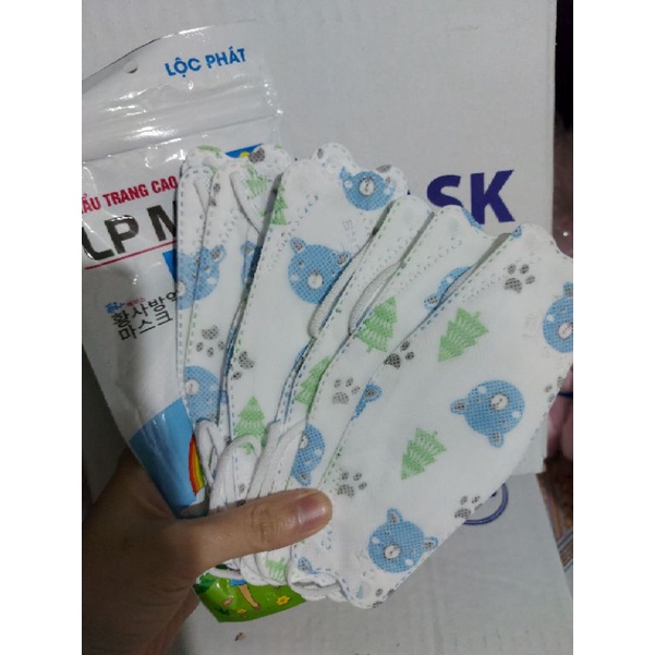 Túi 10 chiếc Khẩu trang KF94 khẩu trang kháng khuẩn 4 lớp cho trẻ em từ 3-12 tuổi (Giao ngẫu nhiên)
