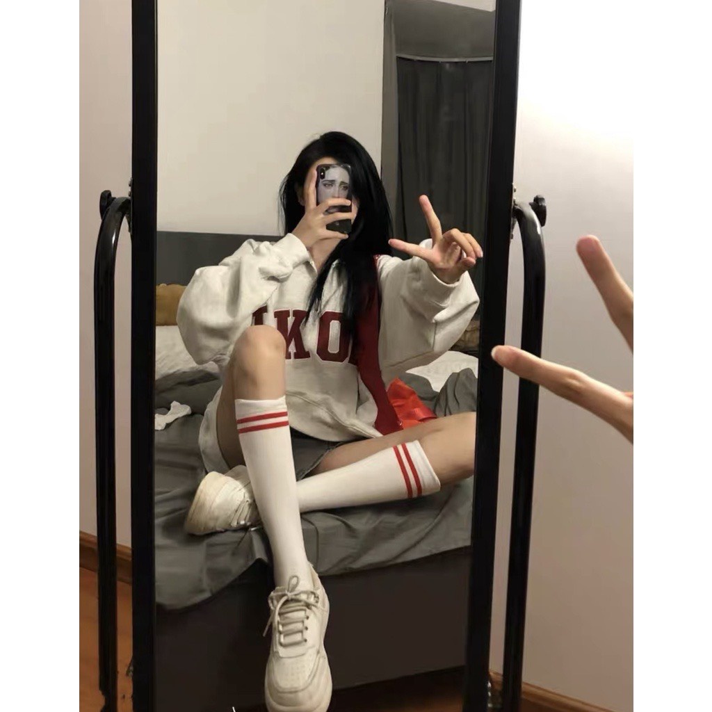 Áo Polo Cổ Bẻ Nam Nữ Dài Tay KLOO Dáng Rộng Chất Nỉ Sweater Unisex Bo Tay Chữ Thêu