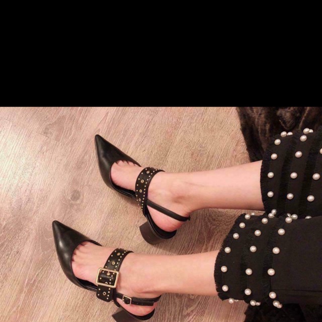 Giầy charles and keith