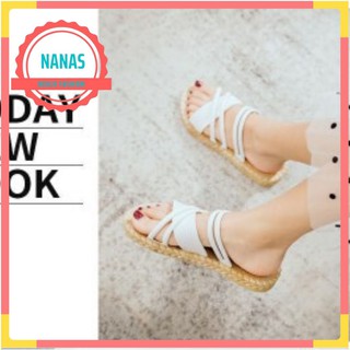Sandal Nữ❤️ Freeship_50k❤️Sandal Nữ Giả Cói Màu Trắng [Hàng Chuẩn] Đi Biển Chống Nước