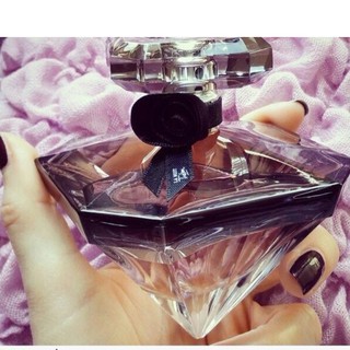 Dầu thơm nữ hình kim cương 75ml