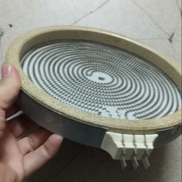 Mâm bếp hồng ngoại 3 chân