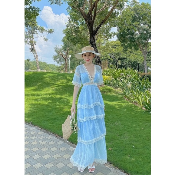 Đầm maxi ren bi phối tầng đi du lịch,váy maxi đi biển kèm hình khách mặc