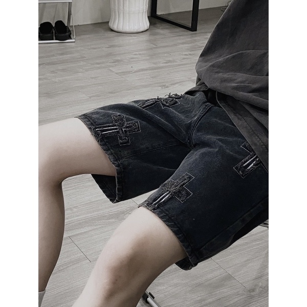 QUẦN SHORT ĐÙI JEANS THÊU THÁNH GIÁ FORM UNISEX NAM NỮ