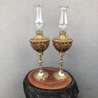 Đèn dầu khắc hoa phù dung gốm sứ Bát Tràng