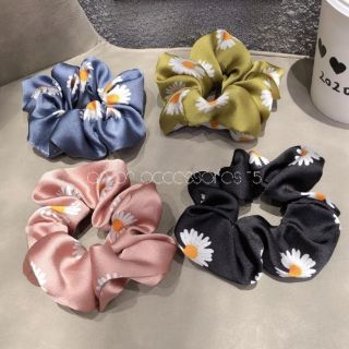 Cột tóc scrunchie hoa cúc♥️♥️♥️