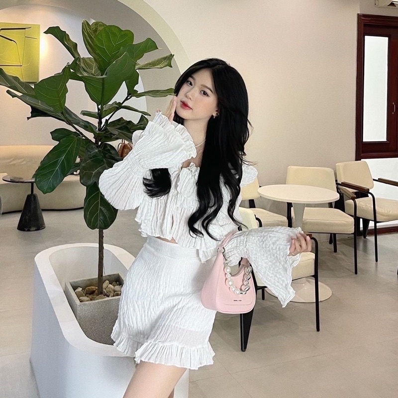 SET ÁO + VÁY TRẮNG XỐP CỔ VUÔNG BÁNH BÈO, DỄ THƯƠNG, KỶ YẾU, SINH NHẬT, ĐI TIỆC CƯỚI, CHƠI, TIỂU THƯ