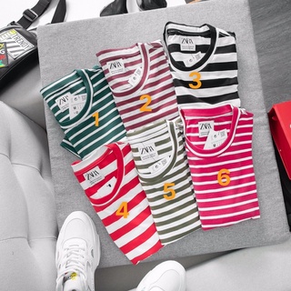 Áo phông kẻ hàng unisex nam nữ đều mặc được