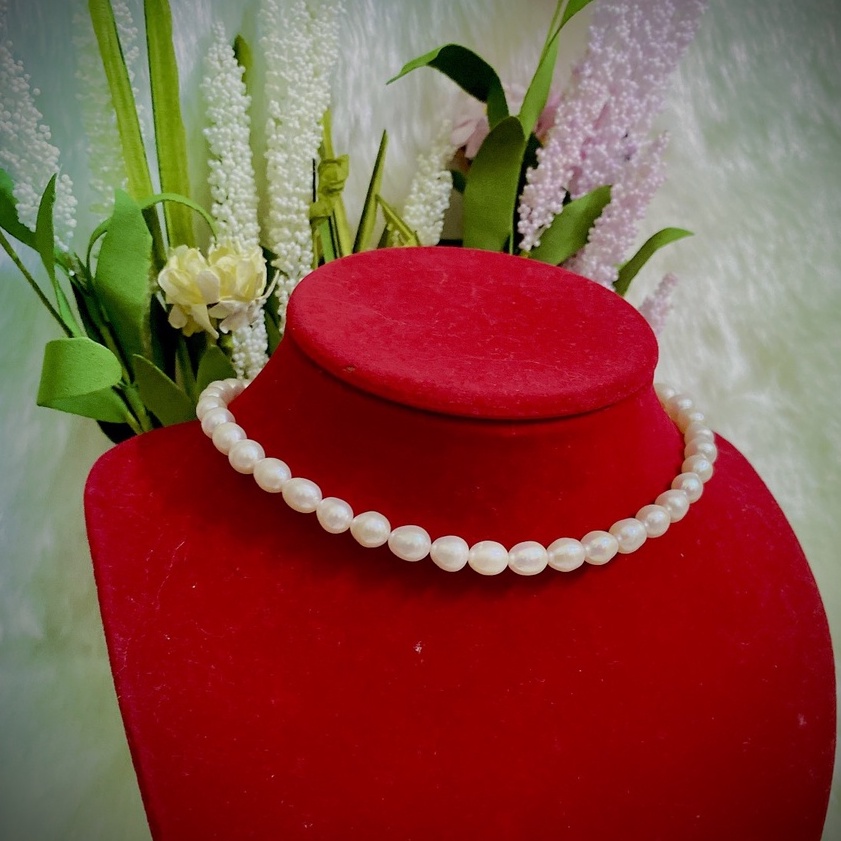 Vòng cổ chocker trai thật tự nhiên nuôi nước ngọt hạt xoài 8li bóng đẹp- TRANG SỨC BẠC VÀ TRAI cam kết trai thật