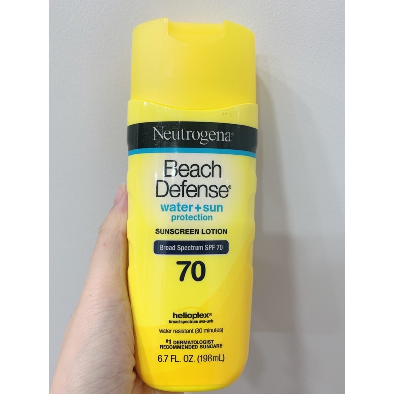 Thanh lý_ Xịt chống nắng Neutrogena Ultra Sheer SPF70-100