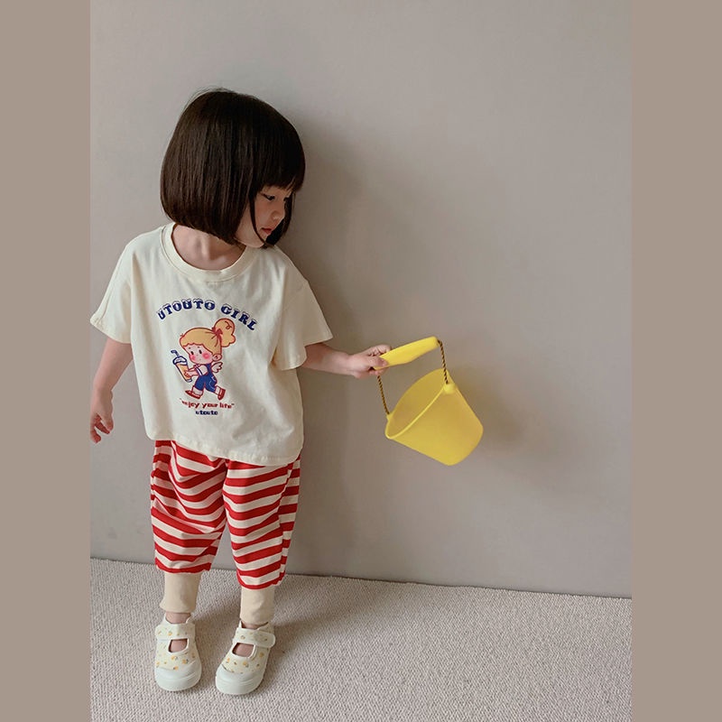 Bộ Đồ Thể Thao Áo Thun In Họa Tiết Phong Cách Nhật Bản + Quần Kẻ Sọc Thời Trang Mùa Hè 2022 Mới Cho Bé Gái