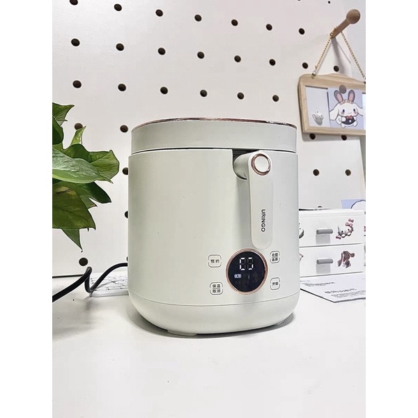 Chính Hãng - Nồi Cơm Điện URINGO Cao Cấp 1.6l FB01 Cáo Đeo Nơ