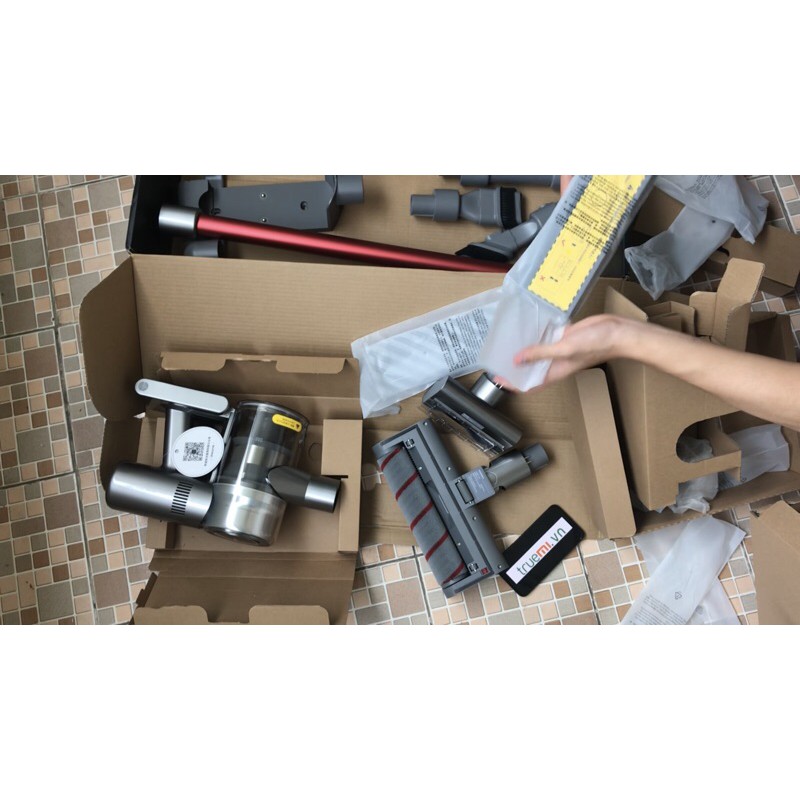 Máy hút bụi cầm tay không dây Dreame V12/V11/V10/V9 | BigBuy360 - bigbuy360.vn
