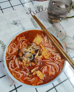 Bún ốc cay .lý tử thất ( Sẵn hàng )