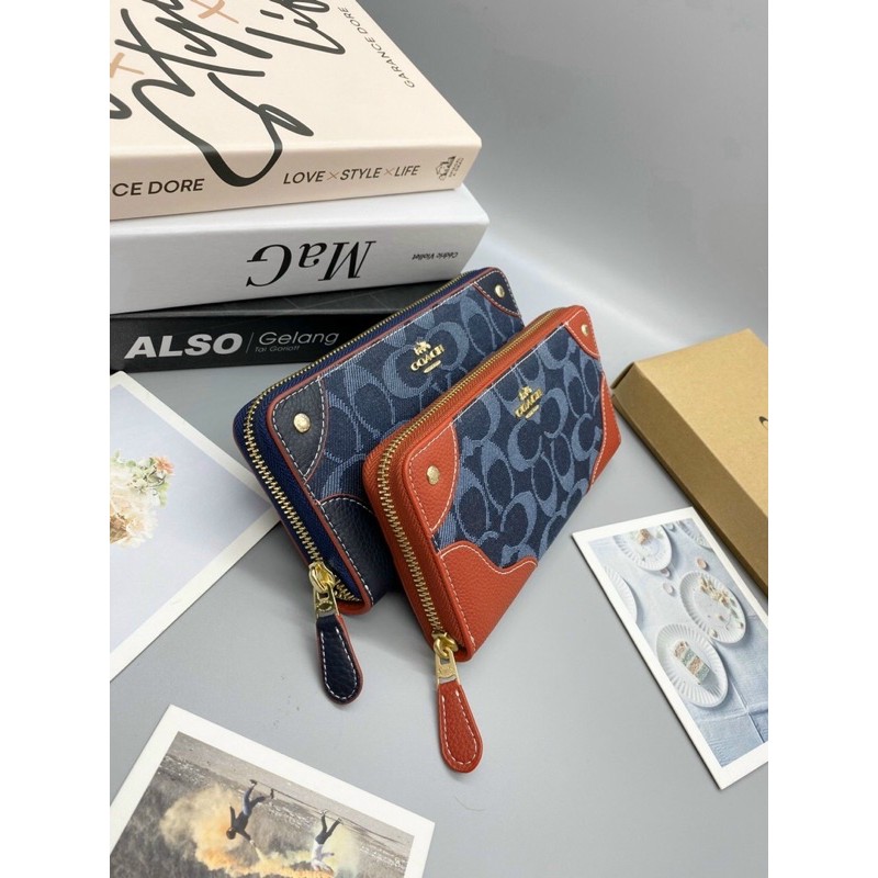 VÍ COACH DÀI HOẠ TIẾT F53780-53769