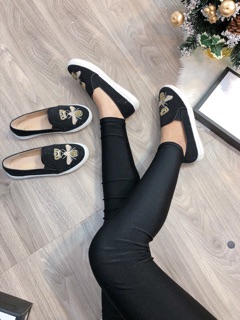 Slip on ong đá