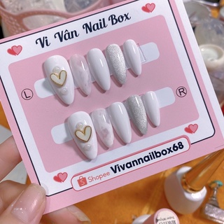 móng giả thiết kế vân đá trắng siêu đẹp