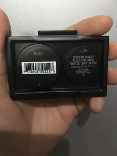 Sample - Phấn nền Mac Studio Fix Powder Plus Foundation NC40 (1.5g) - USA