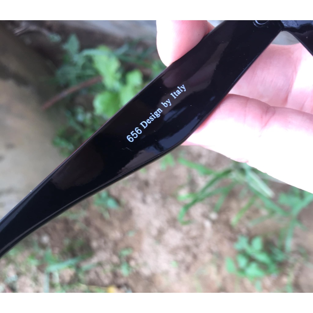Kính mát new xả kho Sing