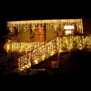 [Có sỉ] Trang trí Noel Tết - DÂY ĐÈN LED RÈM CỬA - SÁNG VÀNG NHIỀU CHẾ ĐỘ 6m 24 sợi thả - Nhà Mỵ Shop