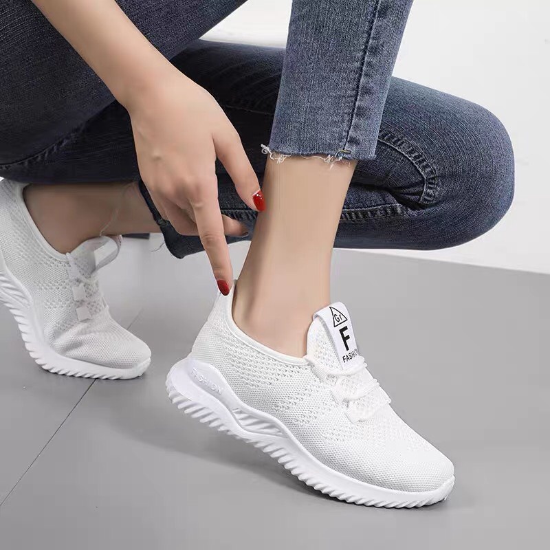 Giày Chạy Bộ Tập Thể Dục Thể Thao Nữ, Giầy Sneaker Siêu Nhẹ Thời Trang Hàn Quốc mã fashion