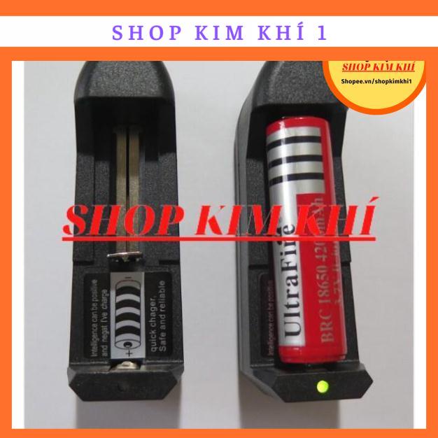 Sạc Pin Li-ion 3.7V 18650, 14500, 16340.... Loại 1 Viên (Cắm Điện) - SPCD1